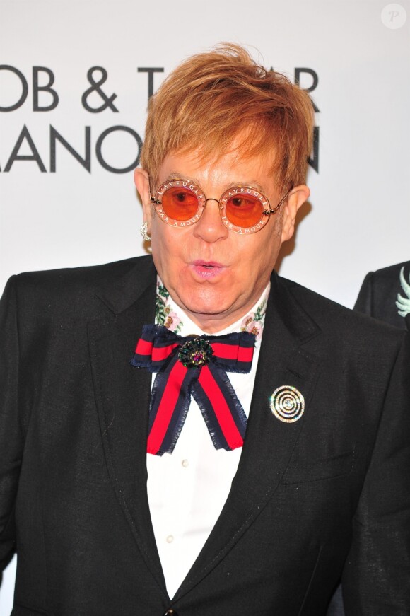 Elton John à la soirée caritative annuelle de la Elton John AIDS Foundation en la Cathédrale Saint-Jean le Théologien à New York, le 7 novembre 2017.