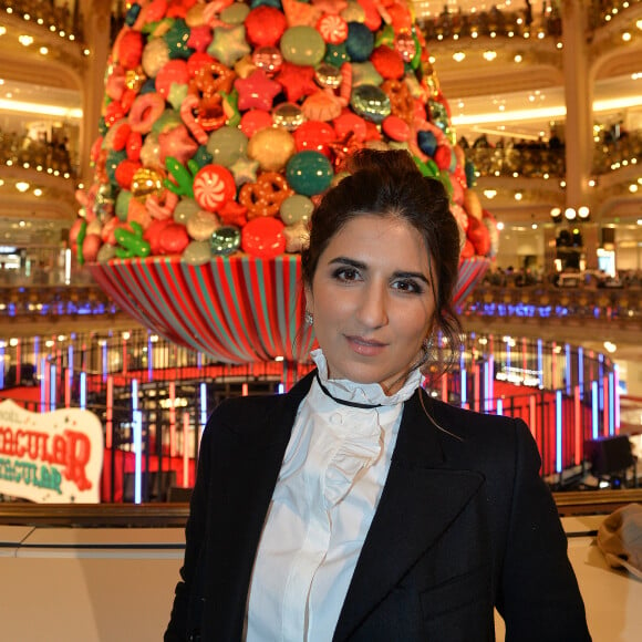 Géraldine Nakache - L'auteure-compositrice-interprète américaine B. Ditto donne le coup d'envoi du noël "Spectacular Spectacular" des Galeries Lafayette à Paris, France, le 8 novembre 2017. © Veeren/Bestimage