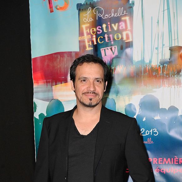 Alexandre Astier sur le tapis rouge de la cérémonie de clôture du 15e Festival De La Fiction Tv de La Rochelle, le 14 septembre 2013.