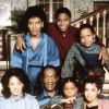 Phylicia Rashad, Malcom-Jamal Warner, Tempest Bledsoe, Sabrina Lebeauf et Bill Cosby, stars du Cosby Show, en 1990.