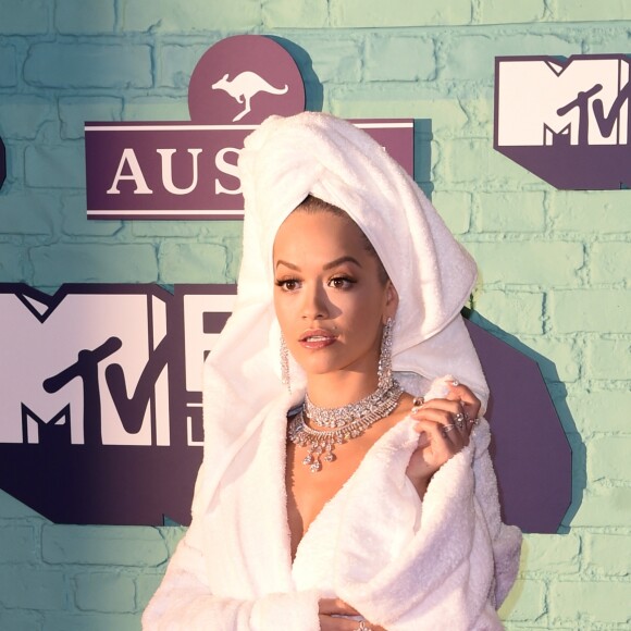 Rita Ora - Soirée des 24ème MTV Europe Music Awards à la salle SSE Wembley Arena à Londres, Royaume Uni, le 12 novembre 2017.