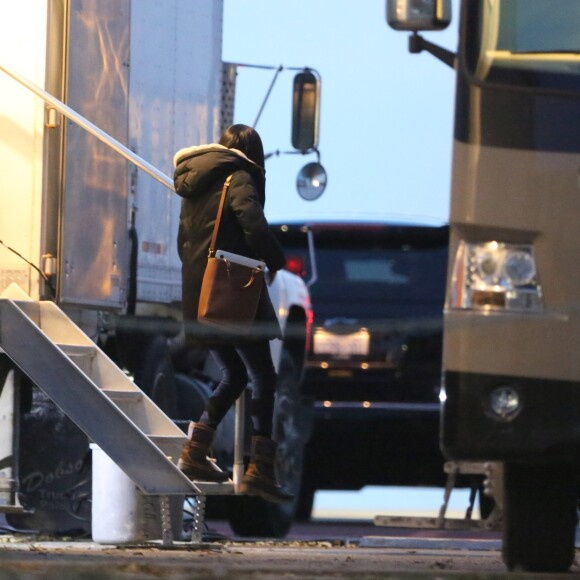 Exclusif - Meghan Markle sur le tournage de la deuxième partie de la saison 7 de la série 'Suits' à Toronto au Canada le 12 novembre 2017.