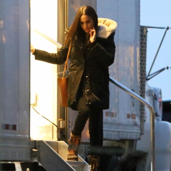 Exclusif - Meghan Markle sur le tournage de la deuxième partie de la saison 7 de la série 'Suits' à Toronto au Canada le 12 novembre 2017.