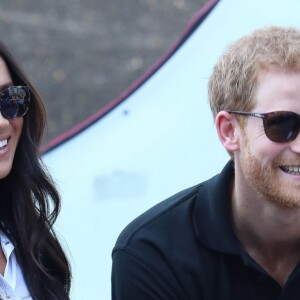 Première apparition officielle du prince Harry et sa compagne Meghan Markle dans les tribunes de la finale de tennis à la troisième édition des Invictus Games à Toronto, Ontario, Canada, le 25 septembre 2017. Prince Harry and Meghan Markle made their first public appearance together at the finals of the wheelchair tennis finals at the Invictus games Toronto, ON, Canada, on September 25, 2017.25/09/2017 - Toronto