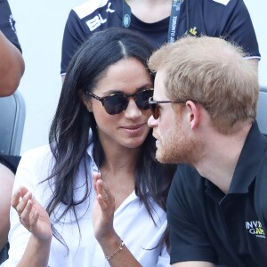 Première apparition officielle du prince Harry et sa compagne Meghan Markle dans les tribunes de la finale de tennis à la troisième édition des Invictus Games à Toronto, Ontario, Canada, le 25 septembre 2017.