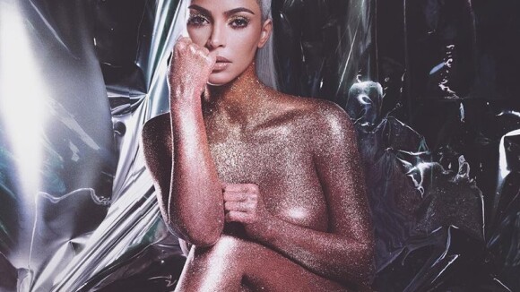 Kim Kardashian : Entièrement nue pour surmonter ses complexes