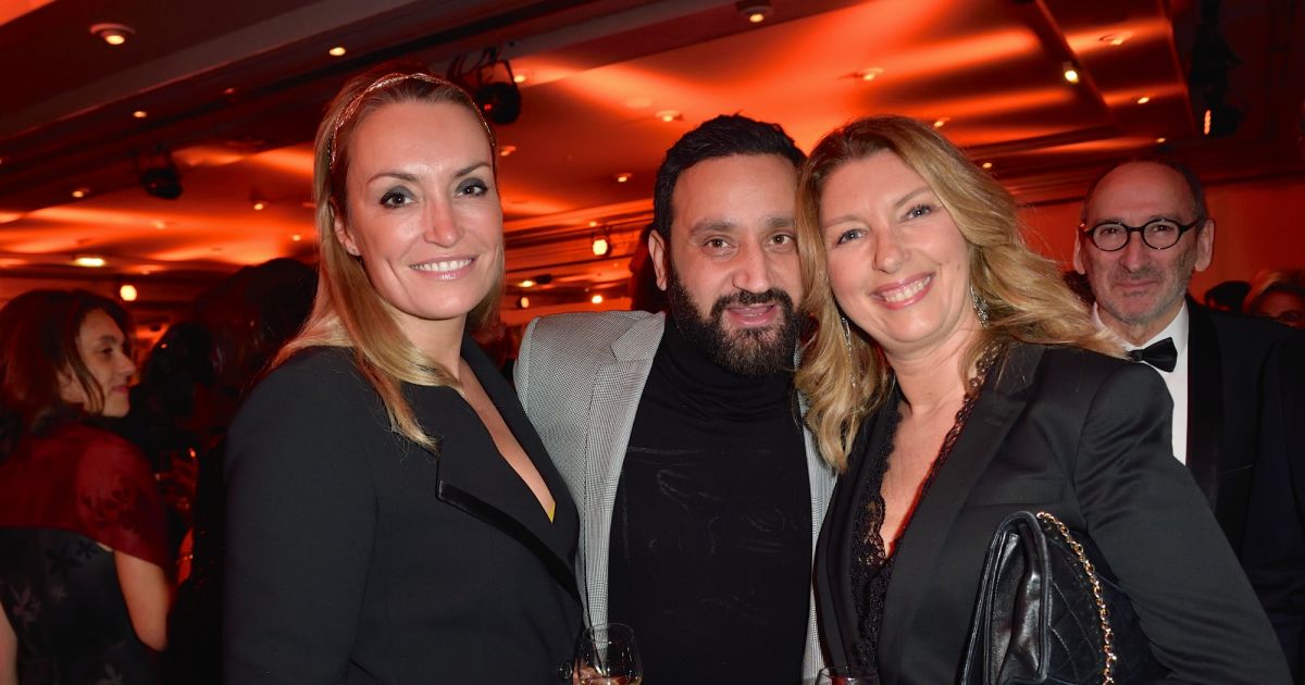 Qui Est La Petite Amie De Cyril Hanouna Exclusif - Cyril Hanouna et des amies - Soirée de gala caritative pour