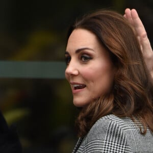 Catherine Kate Middleton, duchesse de Cambridge (enceinte) arrive au "Children's Global Media Summit" au centre de conventions de Manchester le 6 décembre 2017.