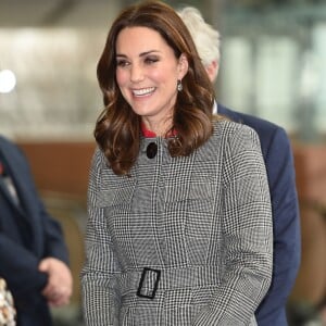 Catherine Kate Middleton, duchesse de Cambridge (enceinte) arrive au "Children's Global Media Summit" au centre de conventions de Manchester le 6 décembre 2017.