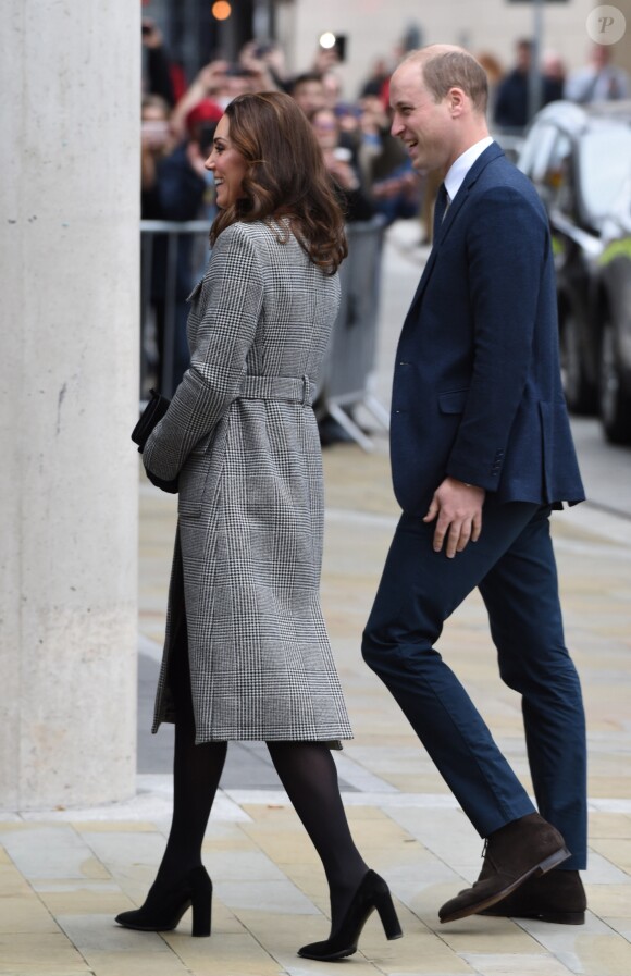 Le prince William, duc de Cambridge et Catherine Kate Middleton, duchesse de Cambridge (enceinte) arrivent au "Children's Global Media Summit" au centre de conventions de Manchester le 6 décembre 2017.