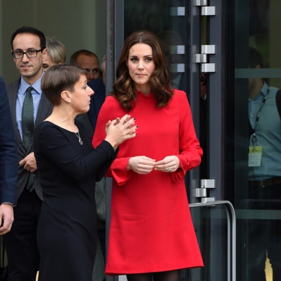 Catherine Kate Middleton, duchesse de Cambridge (enceinte) arrive au "Children's Global Media Summit" au centre de conventions de Manchester le 6 décembre 2017.