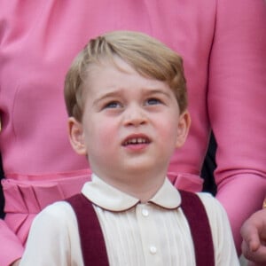 Le prince George - La famille royale d'Angleterre au palais de Buckingham pour assister à la parade "Trooping The Colour" à Londres le 17 juin 2017.