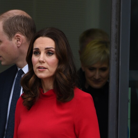 Le prince William, duc de Cambridge et Kate Middleton, duchesse de Cambridge (enceinte) arrivent au "Children's Global Media Summit" au centre de conventions de Manchester le 6 décembre 2017.
