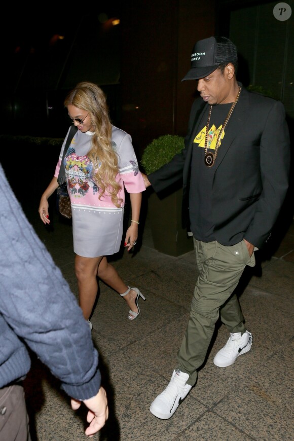 Beyonce est allée diner avec son mari Jay Z avant de se rendre au concert de sa sœur Solange Knowles au Radio City Music Hall à New York, le 3 octobre 2017