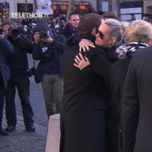 Laeticia Hallyday, Emmanuel Macron - Obsèques de Johnny Hallyday en l'église de la Madeleine à Paris. Le 9 décembre 2017.