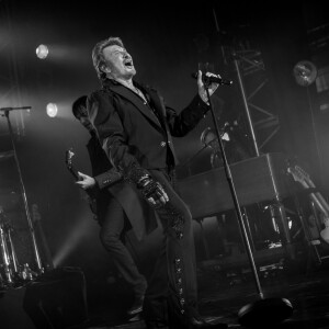 Exclusif - Concert caritatif de Johnny Hallyday pour l'association de sa femme "La Bonne Etoile", qui vient en aide aux enfants du Vietnam, au Trianon de Paris, le 15 decembre 2013.