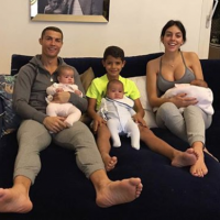 Cristiano Ronaldo, Georgina et ses 4 enfants : 1re photo de famille au complet !
