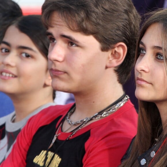 Prince, Blanket et Paris Jackson à Los Angeles le 26 janvier 2012