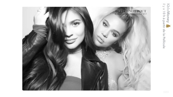 Kylie Jenner et Khloé Kardashian, toutes deux enceintes, prennent la pose pour la soirée de Noël 2017. Décembre 2017.