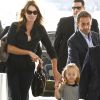 Semi-Exclusif - Nicolas Sarkozy, sa femme Carla Bruni-Sarkozy et leur fille Giulia Sarkozy quittent l'hôtel Four Seasons et arrivent à l'aéroport international Ezeiza à Buenos Aires en Argentine, le 30 août 2015 pour un retour sur Paris.