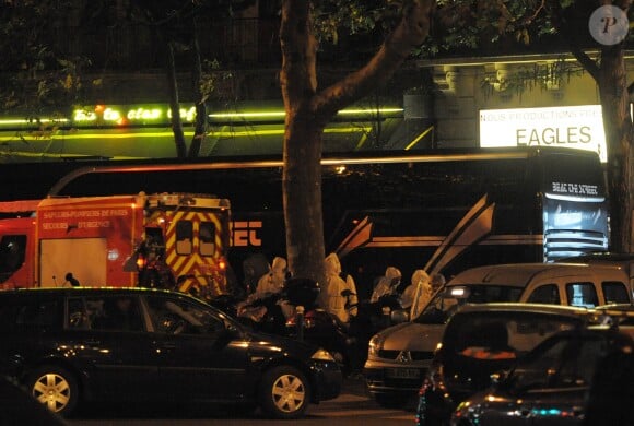 Attentats à Paris: la fusillade dans la salle de concert du Bataclan aurait fait au moins 82 morts le 13 novembre 2015.