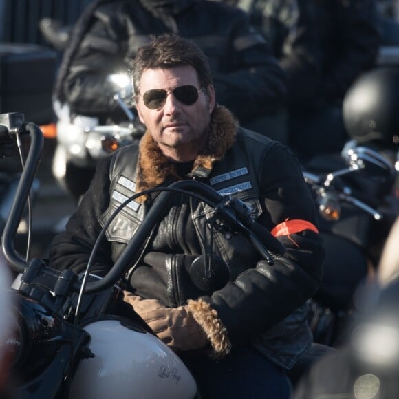 Exclusif - Philippe Lellouche dans le convoi des Bikers pour les obsèques de Johnny Hallyday à Paris. Le 9 décembre 2017