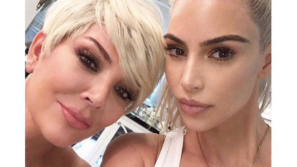 Kris Jenner, transformée : Elle adopte le look de sa fille Kim Kardashian