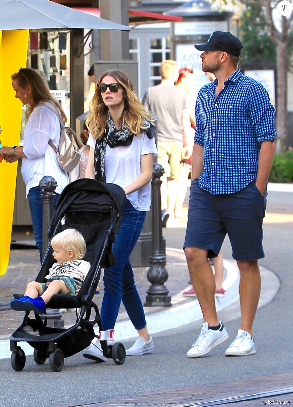 Exclusif - Brooklyn Decker et son mari Andy Roddick font du shopping ...