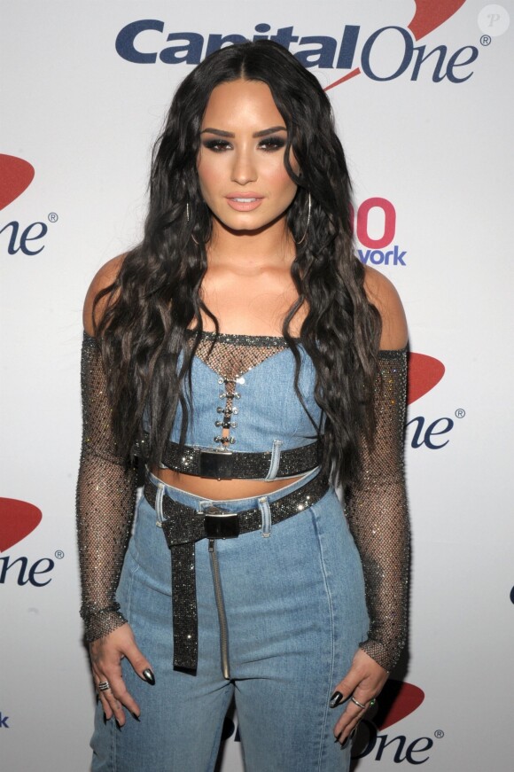 Demi Lovato à la soirée Z100's Jingle Ball sur Madison Square Garden à New York, le 8 décembre 2017.