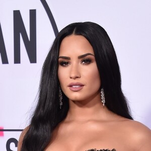 Demi Lovato à la soirée American Music awards 2017 au théâtre Microsoft à Los Angeles, le 19 novembre 2017.