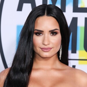 Demi Lovato à la soirée American Music awards 2017 au théâtre Microsoft à Los Angeles, le 19 novembre 2017.