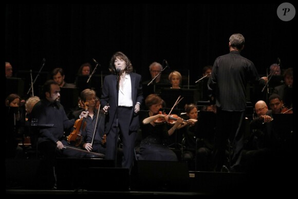 Jane Birkin en concert sur la scène du Grand Rex dans le cadre de sa tournée "Gainsbourg Symphonique" à Paris le 26 octobre 2017. © Alain Guizard/Bestimage