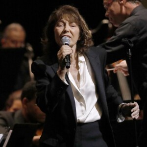 Jane Birkin en concert sur la scène du Grand Rex dans le cadre de sa tournée "Gainsbourg Symphonique" à Paris le 26 octobre 2017. © Alain Guizard/Bestimage