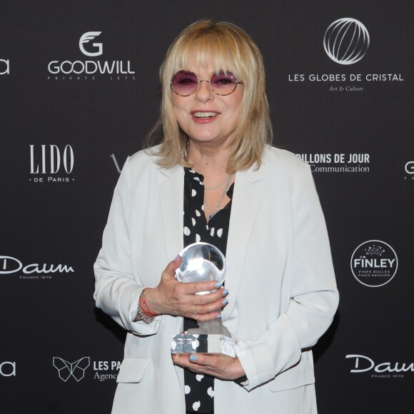 France Gall à la 11ème cérémonie des Globes de Cristal au Lido à Paris le 30 janvier 2017. © CVS / Bestimage