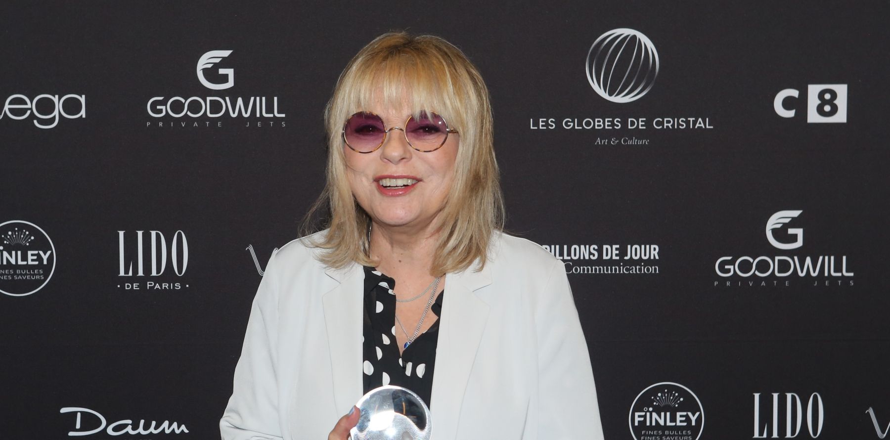 Que Devient La Maison De France Gall France Gall, sa vie secrète à N'Gor au Sénégal : Curieuse et généreuse... -  Purepeople