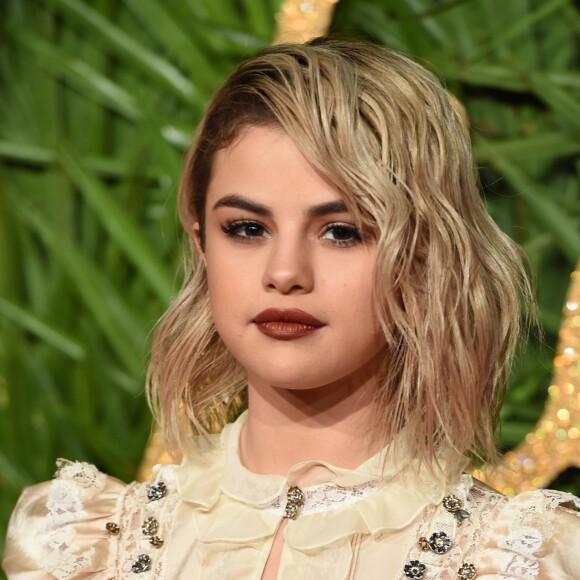 Selena Gomez à la soirée The Fashion Awards 2017 au Royal Albert Hall à Londres, le 4 décembre 2017