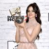 Camila Cabello - Pressroom des MTV Europe Music Awards 2017 à Londres, le 12 novembre 2017.