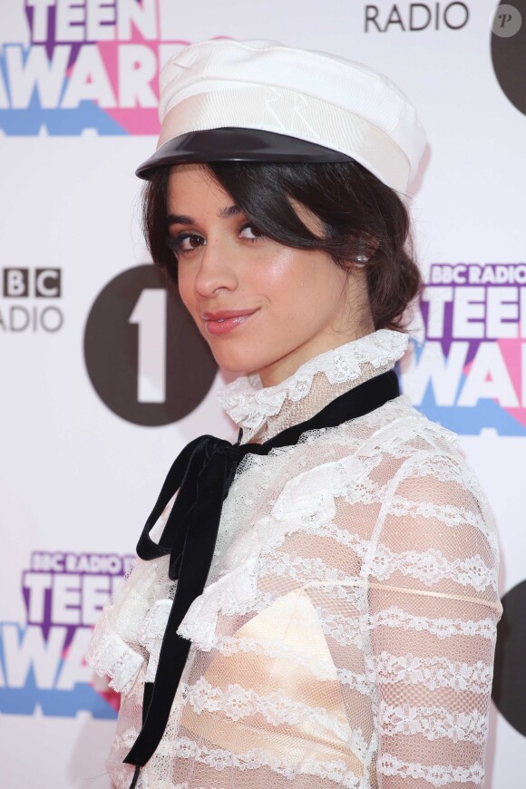 Camila Cabello - Photocall de la soirée "BBC Radio 1's Teen Awards" à Londres, le 22 octobre 20178.
