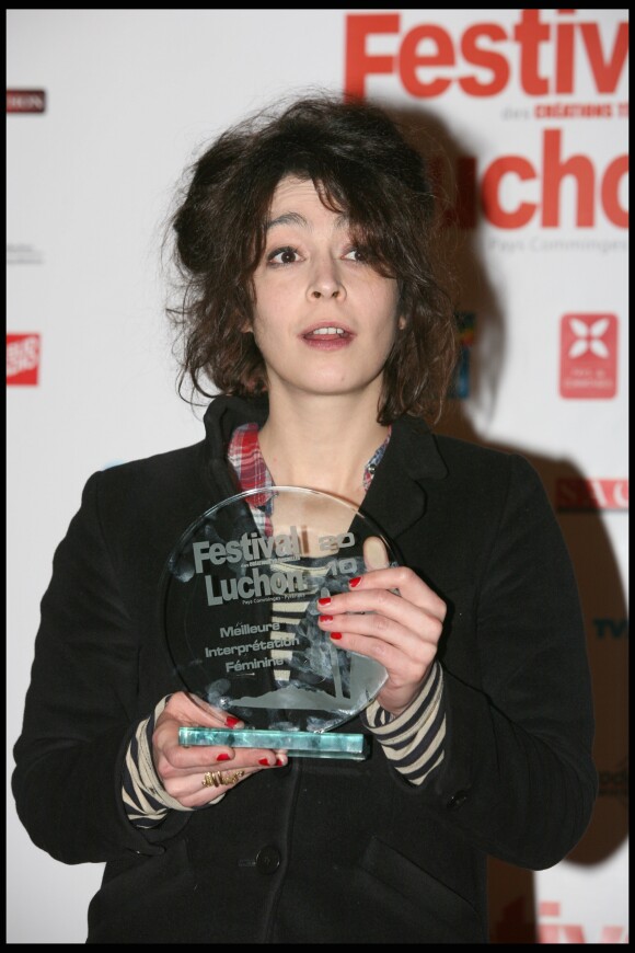 12e Festival de Luchon du 3 au 7 Février 2010. Adrienne Pauly récompensée pour "La tueuse" diffusée sur Arte. Meilleure interprétation féminine et le prix le pyrénées d'or.