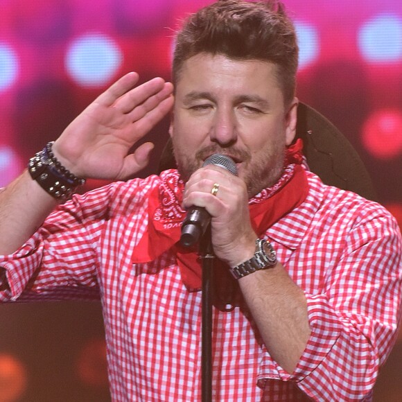 Exclusif - Bruno Guillon - Enregistrement de l'émission "Tout Le Monde Chante Contre Le Cancer, Les Stars Relèvent Le Défi" au Palais Des Congrès à Paris. Le 5 décembre 2017. © Gorassini-Moreau / Bestimage