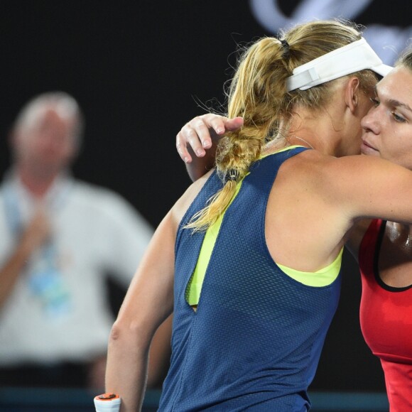 Caroline Wozniacki remporte la finale de l'Open d'Australie face à Simona Halep. Melbourne, le 27 janvier 2018.
