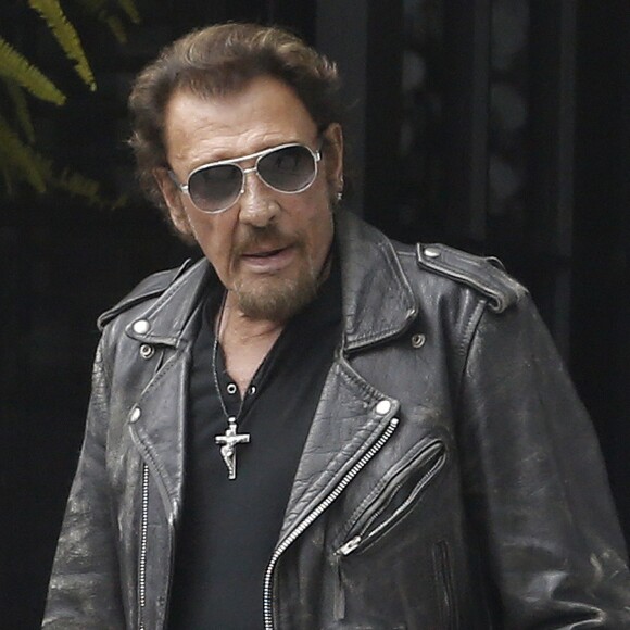 Exclusif - Johnny Hallyday quitte sa propriété de Pacific Palissades le 12 septembre 2016.