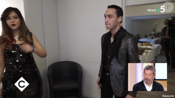Jean-Baptiste Guégan, sosie vocal de Johnny Hallyday sur le plateau de C à vous, le 30 janvier 2018.