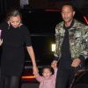 Exclusif - Chrissy Teigen (enceinte), John Legend et leur fille Luna dans les rues de New York, le 31 janvier 2018