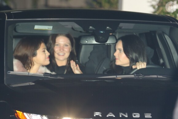 Selena Gomez est allée dîner avec ses amies au restaurant Ysabel à West Hollywood le 2 février 2018.
