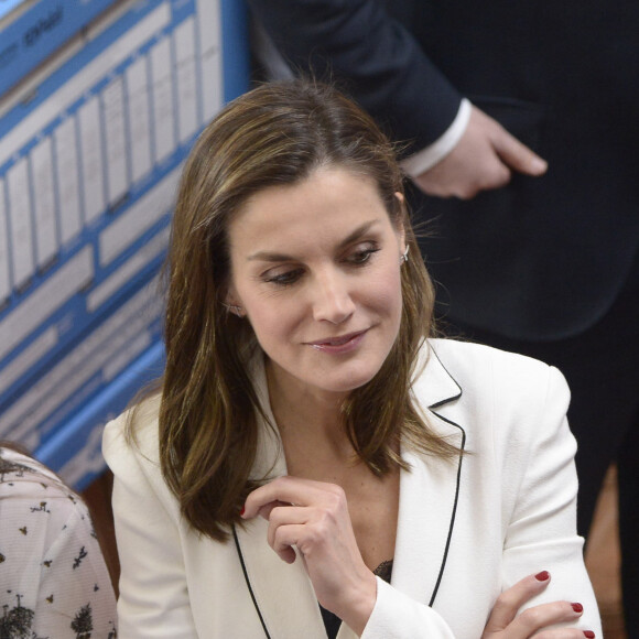 La reine Letizia d'Espagne assiste à la remise des prix de la "Fundación Princesa de Girona" à Mérida le 7 février 2018.