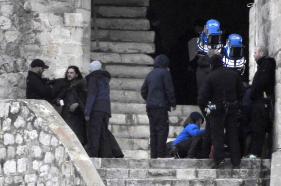 Kit Harrington sur le tournage de la saison 8 de Game of Thrones à Dubrovnik en Croatie, le 7 février 2018.