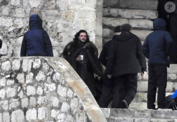 Kit Harrington sur le tournage de la saison 8 de Game of Thrones à Dubrovnik en Croatie, le 7 février 2018.