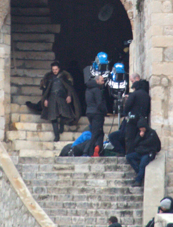 Kit Harrington sur le tournage de la saison 8 de Game of Thrones à Dubrovnik en Croatie, le 7 février 2018.