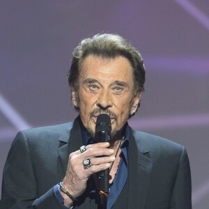 Johnny Hallyday - Victoire Album de Chansons pour "De l'Amour" - Cérémonie des 31e Victoires de la Musique au Zénith de Paris le 12 février 2016 © Guirec Coadic / Bestimage